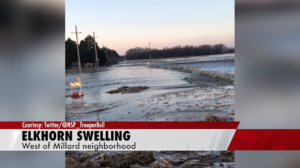 Elkhorn River begins to flood neighborhoods near Omaha
