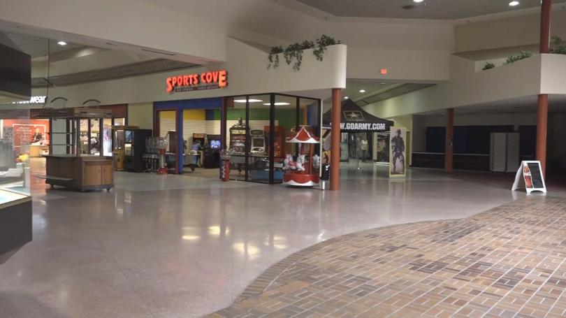 Monument Mall Opens Doors After One Month Of Closure News Channel Nebraska