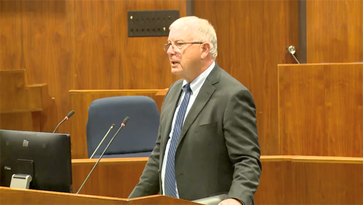 Nebraska prosecutor switches party after Dems criticize him