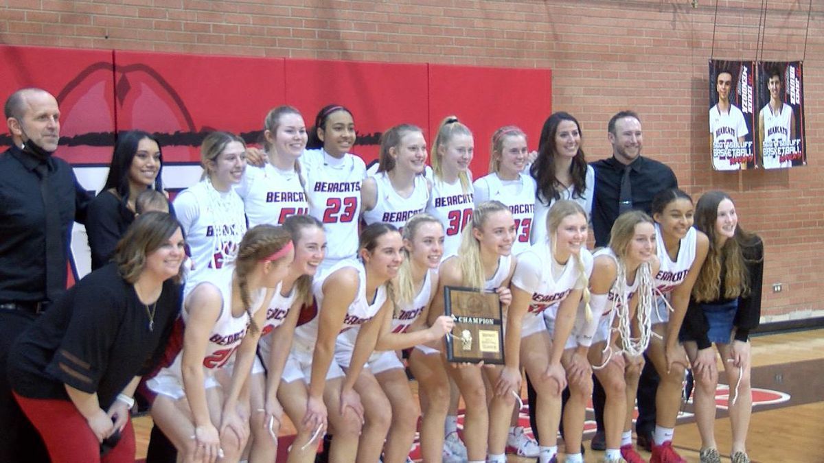 Scottsbluff advances to girls state basketball tournament PANHANDLE