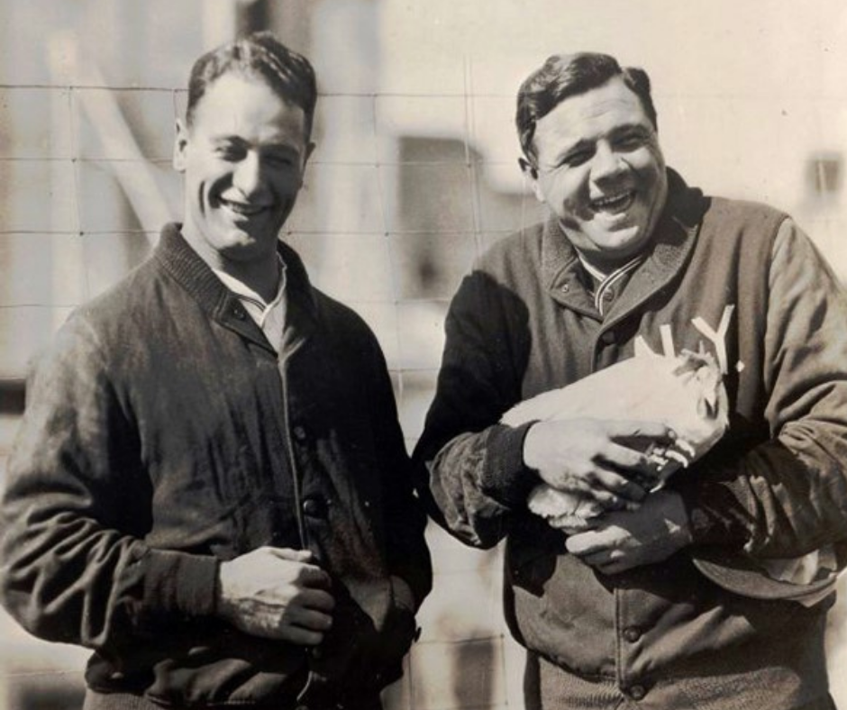 Lou Gehrig, Babe Ruth and Lady AMCO in October of 1927