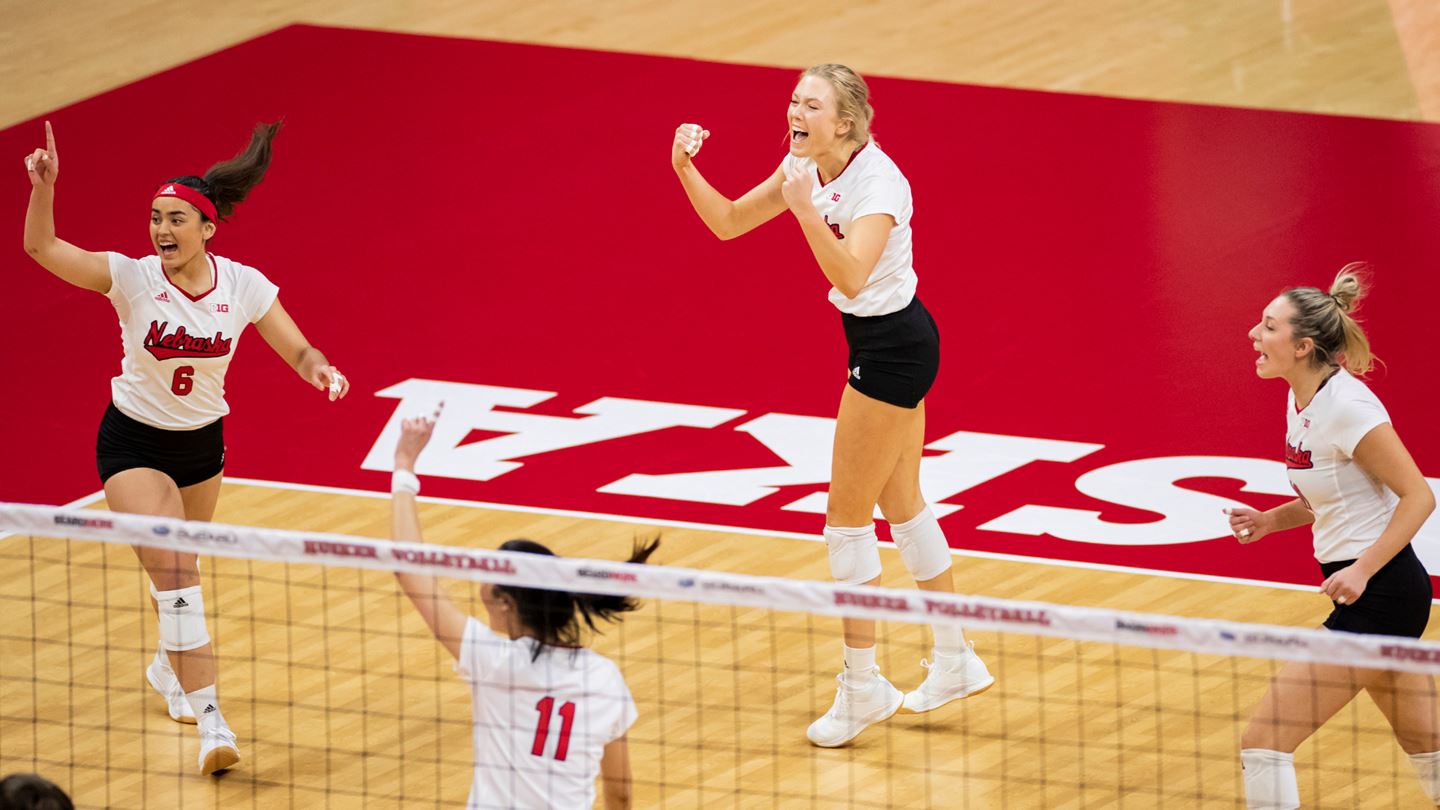 ESPN announcers now set for whole NCAA volleyball tournament NEWS