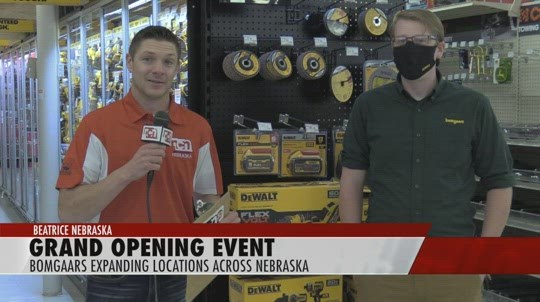 Beatrice Celebrates Grand Opening of Bomgaars NEWS CHANNEL NEBRASKA