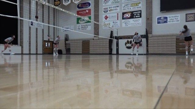 WSC sand volleyball aims for a national title