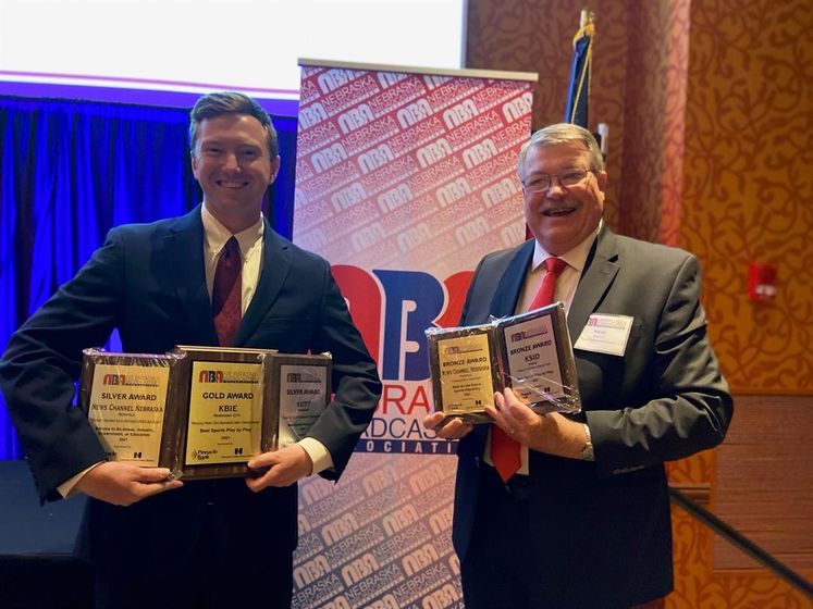 Michael Shively (L) and Randy Brown claimed the top radio play-by-play awards.