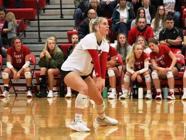 Rheagan Stanley set a new Sidney Volleyball record for digs in a single season