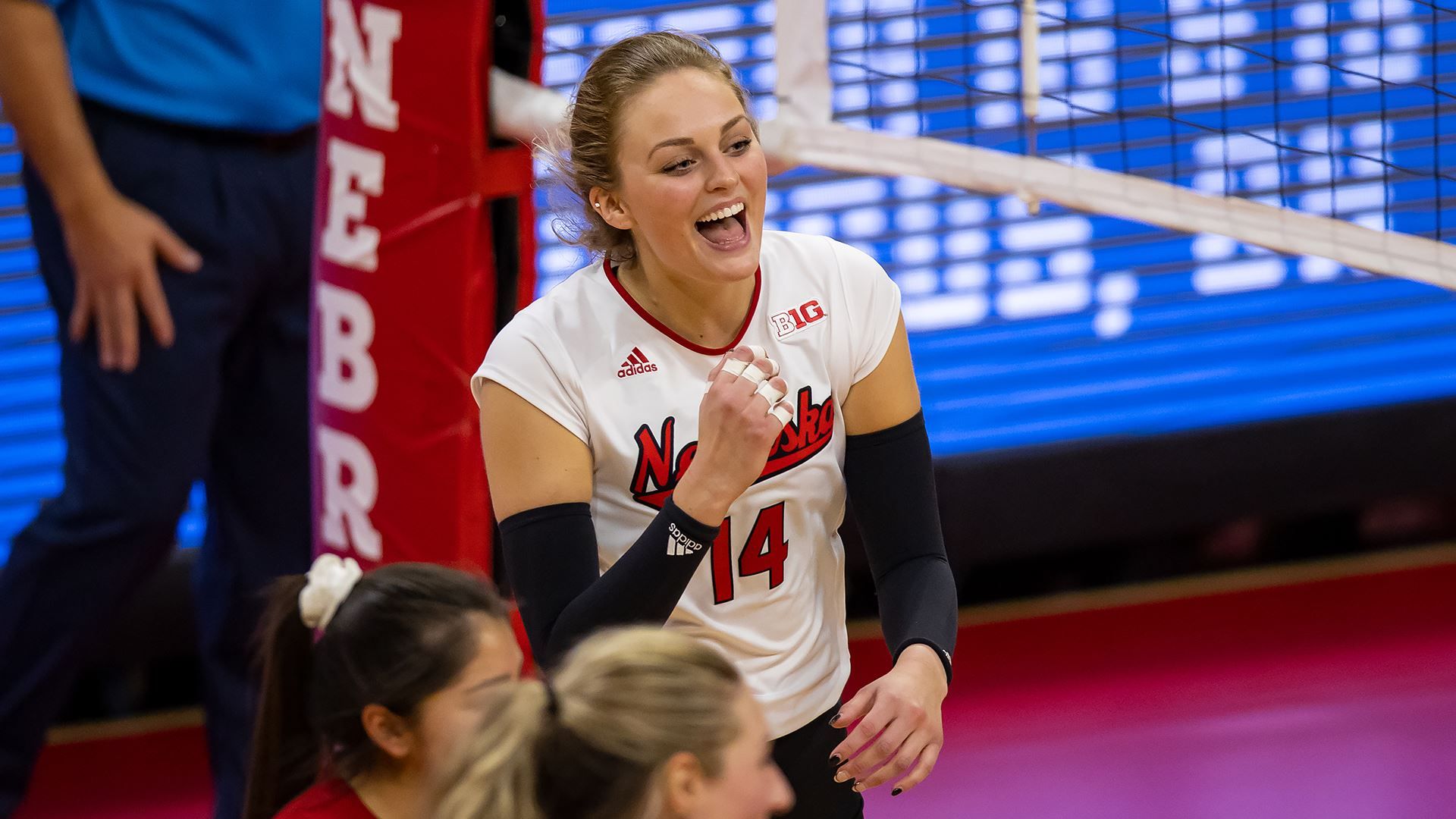 Huskers Top Texas to Win Austin Regional - Vimarsana News