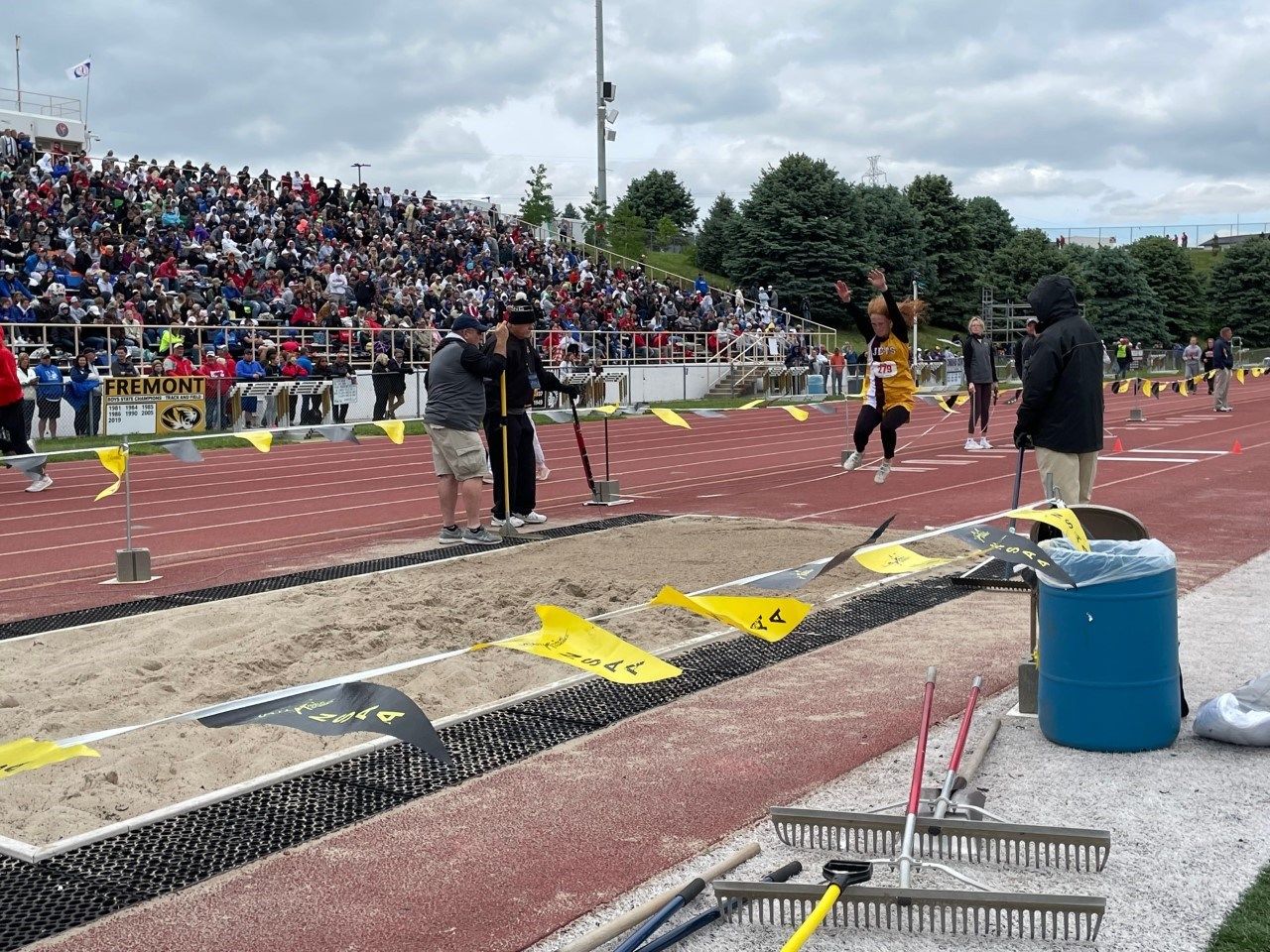 Richardson and Lee jump to the top at the Nebraska State Track Meet - Vimarsana News