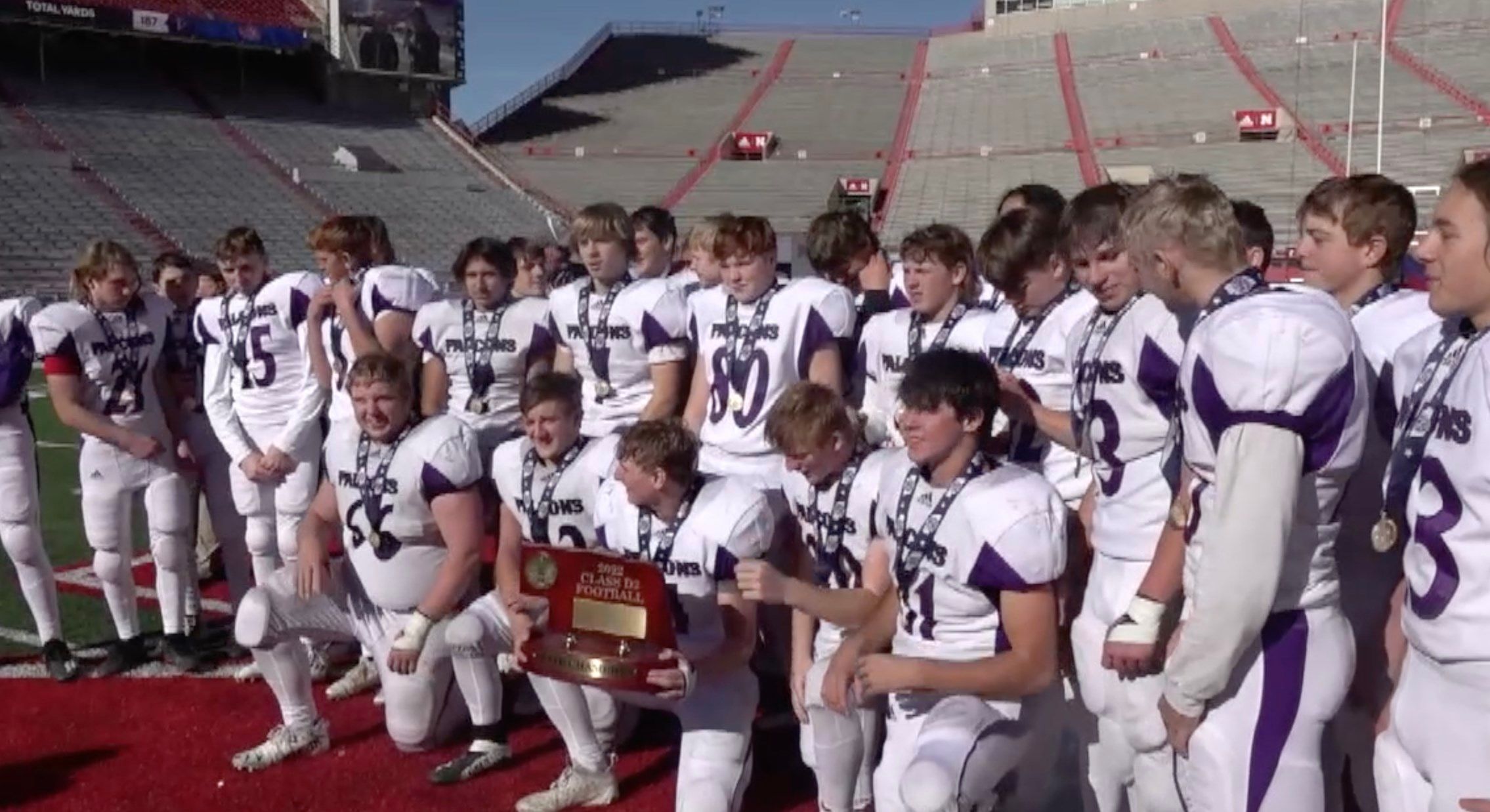 HIGHLIGHTS Hitchcock County wins first state title with 2212 upset of