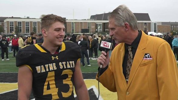 BRENNAN HAYES - WAYNE STATE Player of the Game vs MINNESOTA STATE - 102525