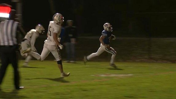 Ashland-Greenwood shuts down Syracuse, advances to semifinals